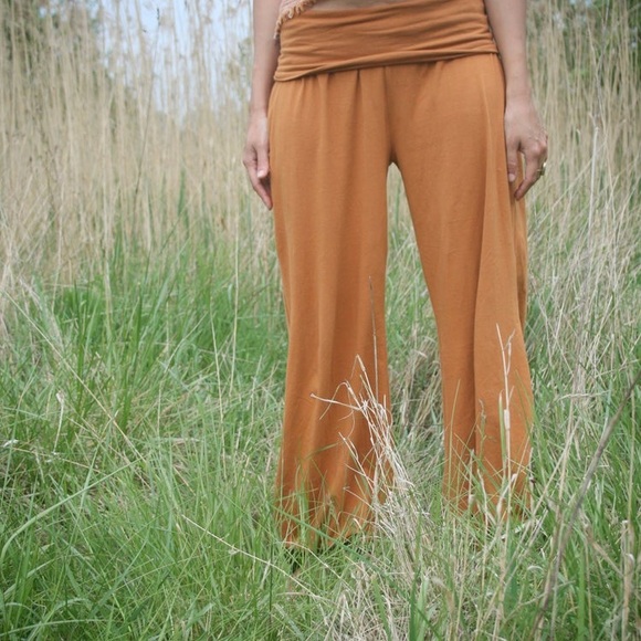 Tulasi organic yoga pants - Picture 2 of 8